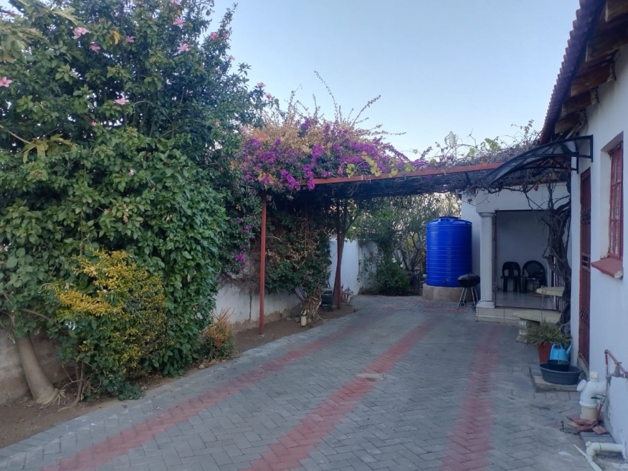2 Bedroom Property for Sale in Mogwase North West